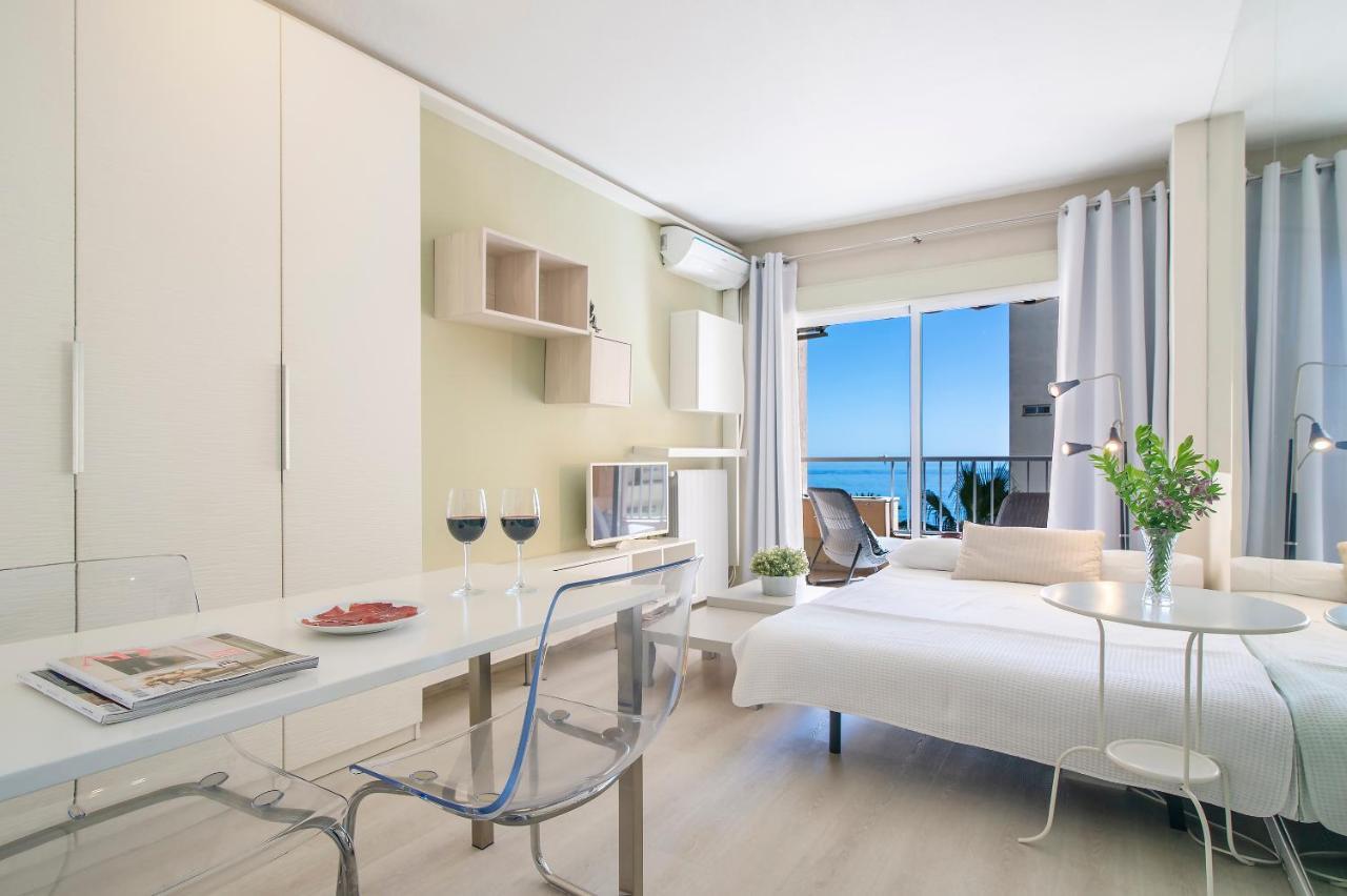 Cibeles...Estudio En El Paseo Maritimo....Wifi Marbella Eksteriør billede