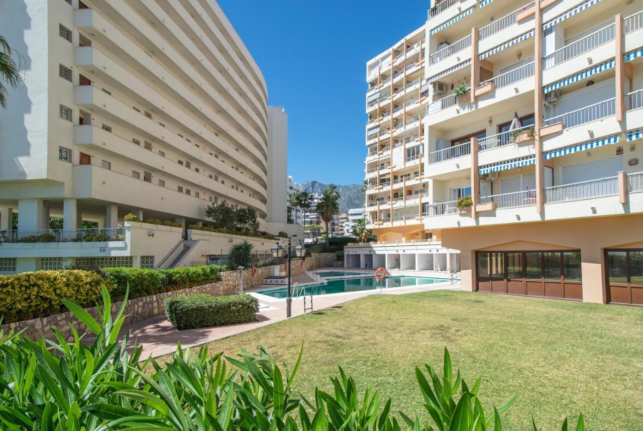 Cibeles...Estudio En El Paseo Maritimo....Wifi Marbella Eksteriør billede