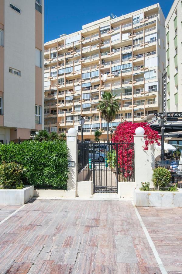Cibeles...Estudio En El Paseo Maritimo....Wifi Marbella Eksteriør billede