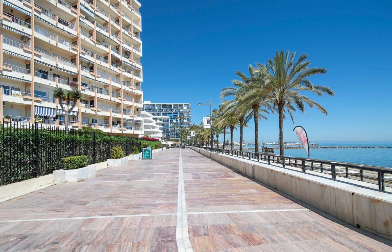 Cibeles...Estudio En El Paseo Maritimo....Wifi Marbella Eksteriør billede