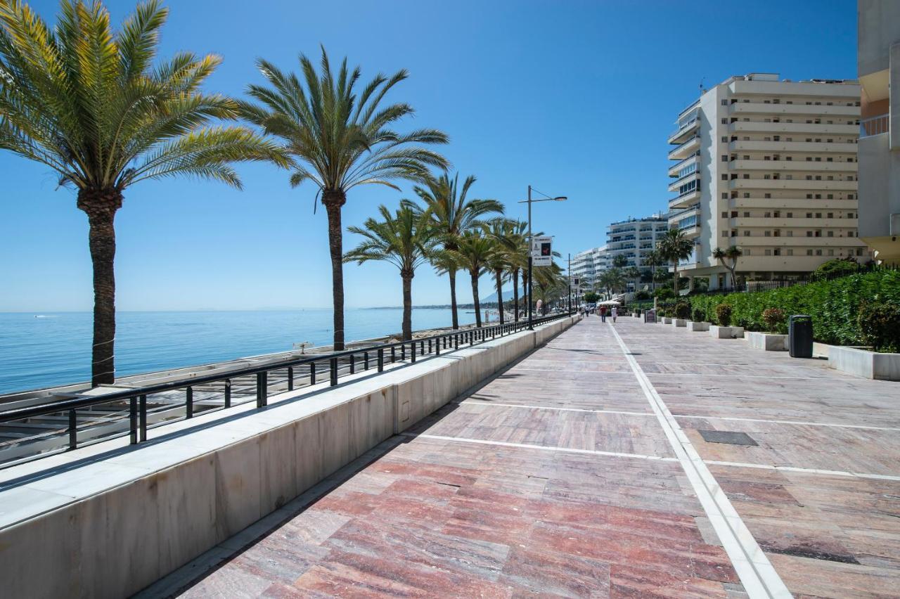 Cibeles...Estudio En El Paseo Maritimo....Wifi Marbella Eksteriør billede