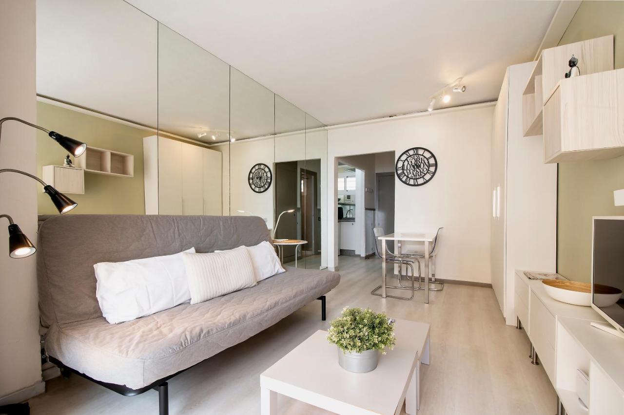 Cibeles...Estudio En El Paseo Maritimo....Wifi Marbella Eksteriør billede